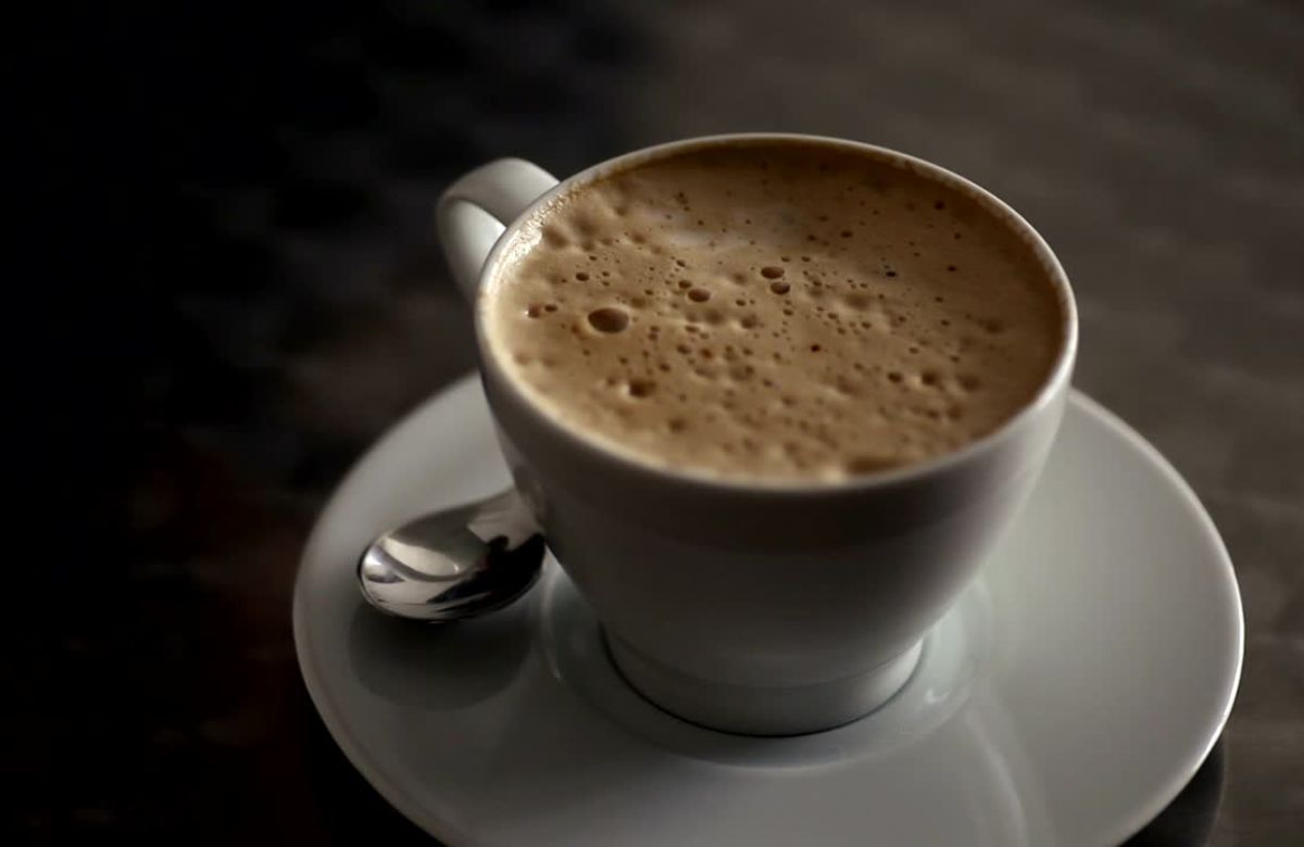 Kafa leti može iscrpiti telo i ubrzati srce, zato pijte pametno i uz hidrataciju.